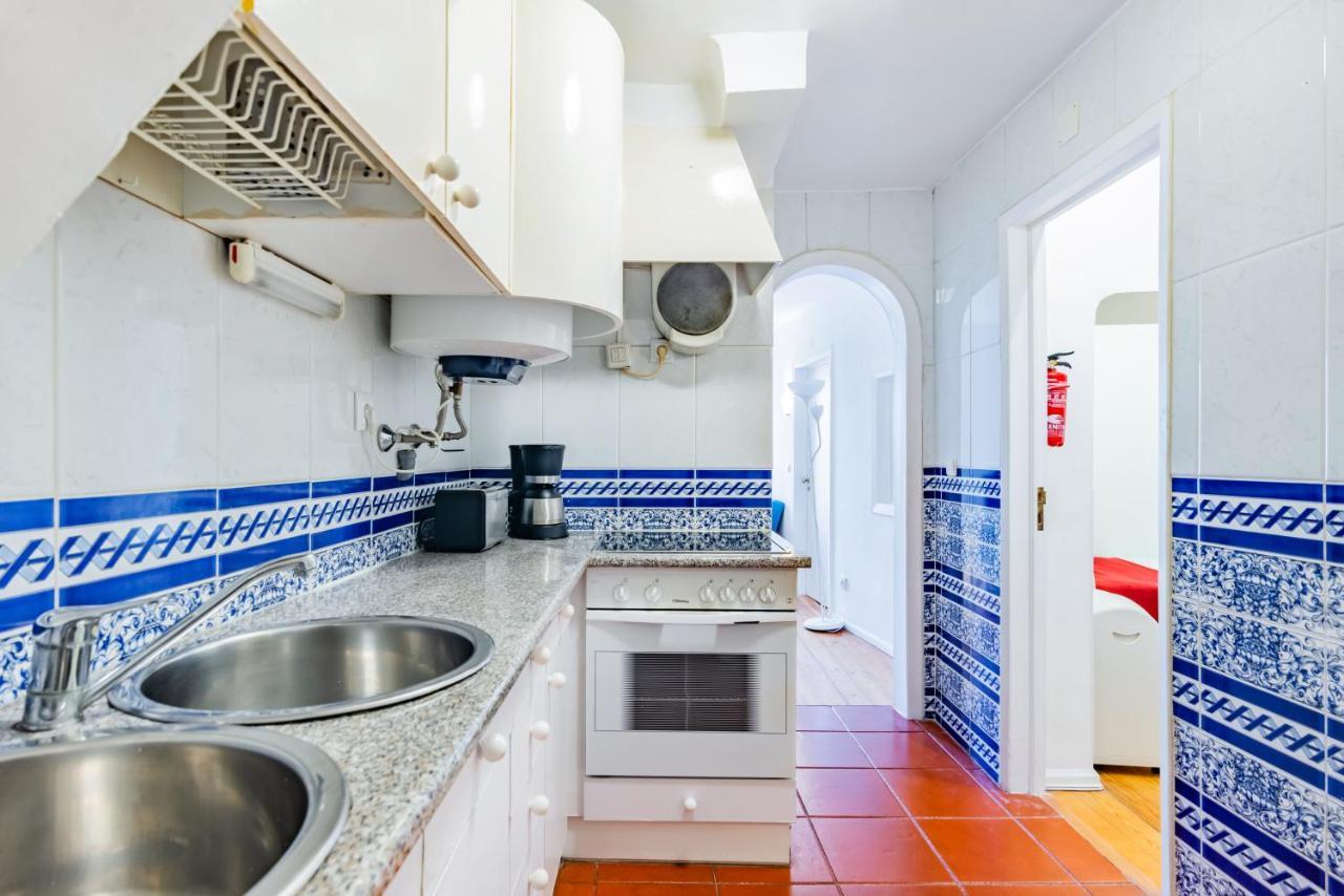 2Br At Chiado Historical Heart Of Lisbon Lägenhet Exteriör bild