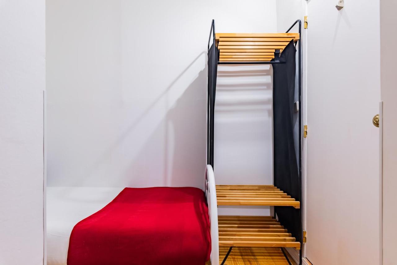 2Br At Chiado Historical Heart Of Lisbon Lägenhet Exteriör bild